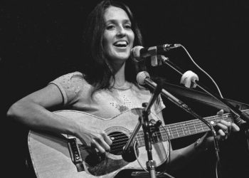 Joan Baez